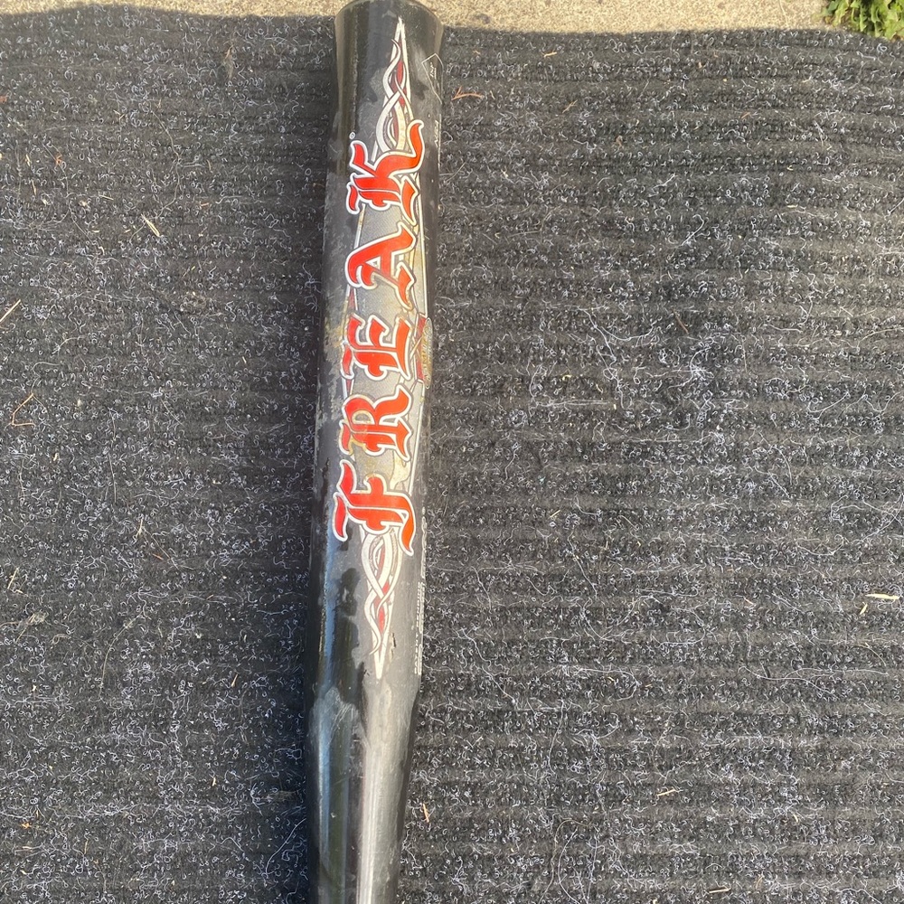 2005 Miken Freak Limited edition softball bat